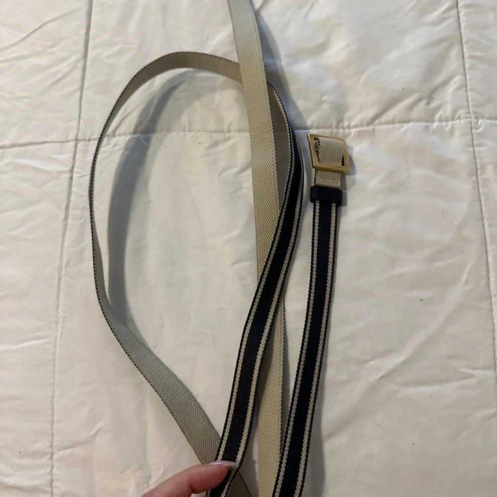 Dior Slim Saddle Bag - Picture 5 of 6